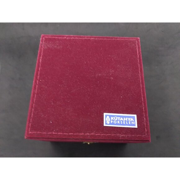 Kutahya Porselen Handcrafted Blue & Gold Scrolls White Porcelain Mug Cup W/ Box - Picture 9 of 10